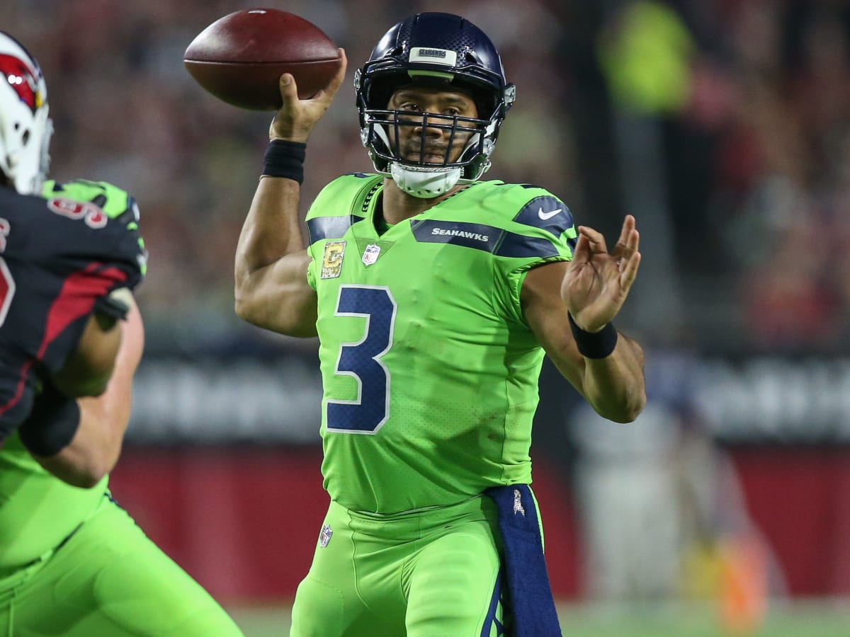 Seattle Seahawks fined $100,000 for violating NFL concussion protocol with  Russell Wilson - The Washington Post