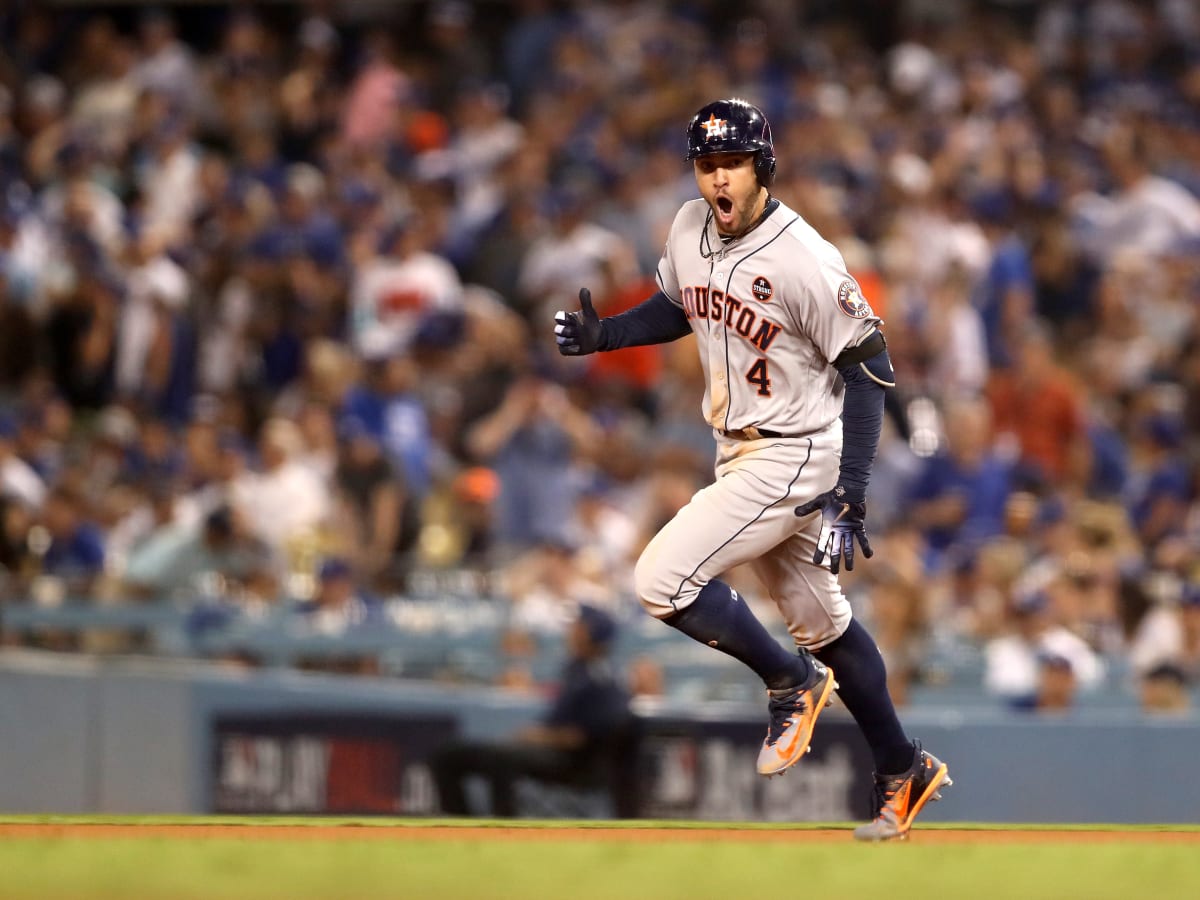 Astros Beat Dodgers 7-6 To Tie The 2017 World Series