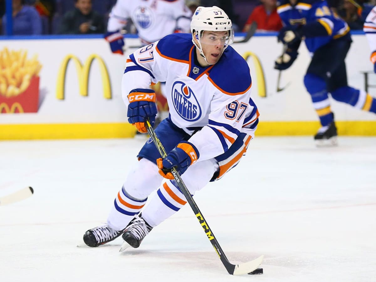 Hockeyplayer Connor McDavid wearing full Hockey gear, Stable Diffusion