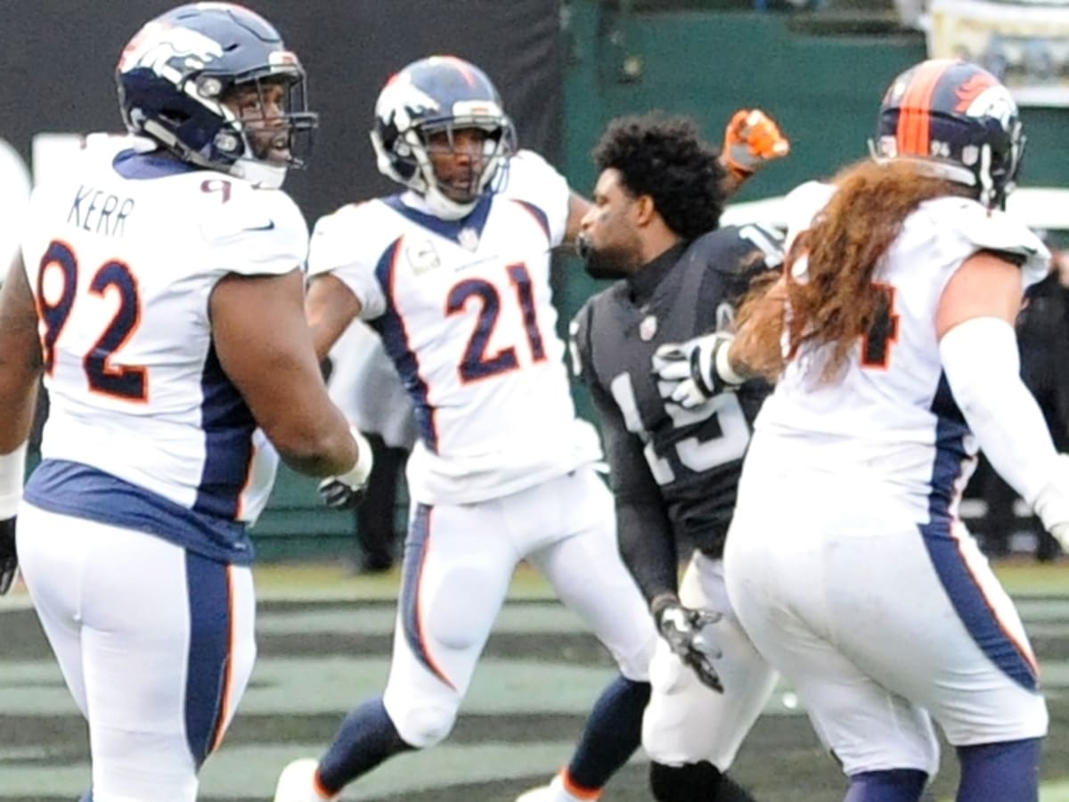 Fight Breaks Out in Raiders-Broncos Game Between Crabtree and Talib