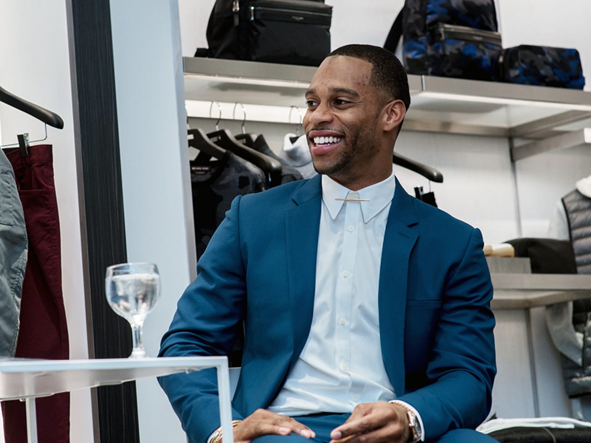 New York Giants Star Victor Cruz Setting The Bar Even Higher in