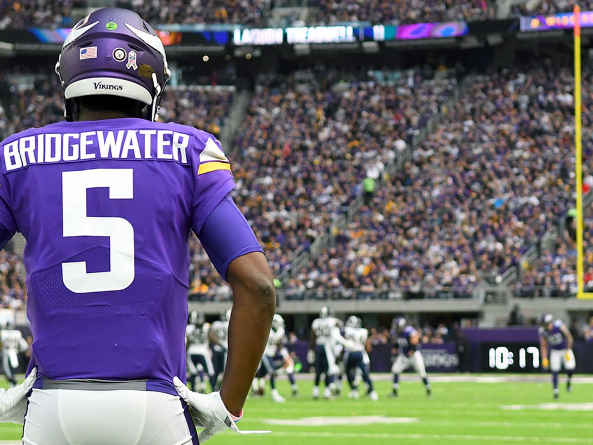 Vikings QB Teddy Bridgewater Wins Week 4 2014 Pepsi NFL Rookie of the Week  Honors – The Knight's Lance