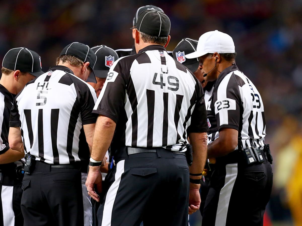 Football Zebras - Analysis and commentary of the NFL's officials and the  calls they make