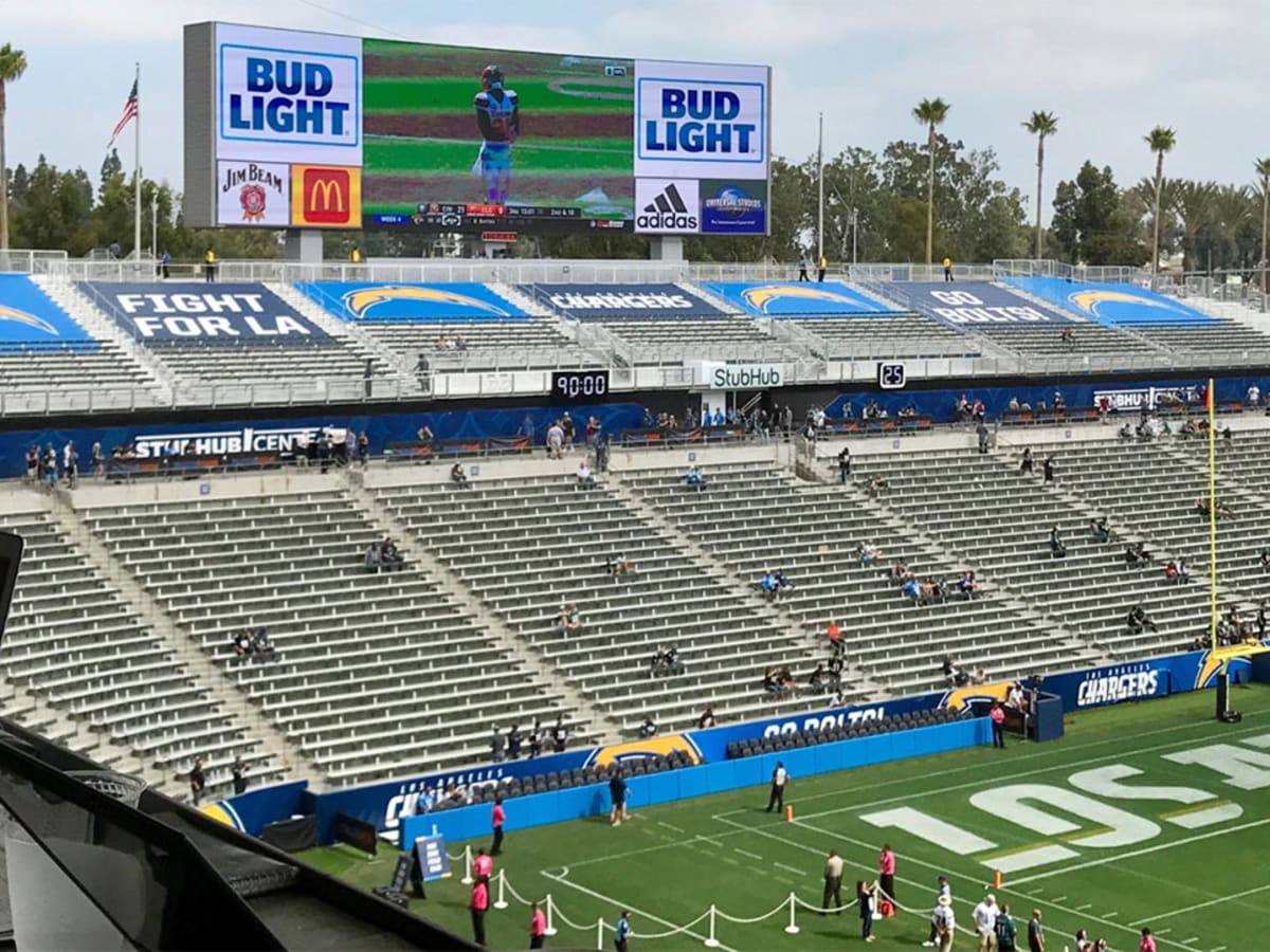 LOOK: Los Angeles Chargers run out to half-empty StubHub Center