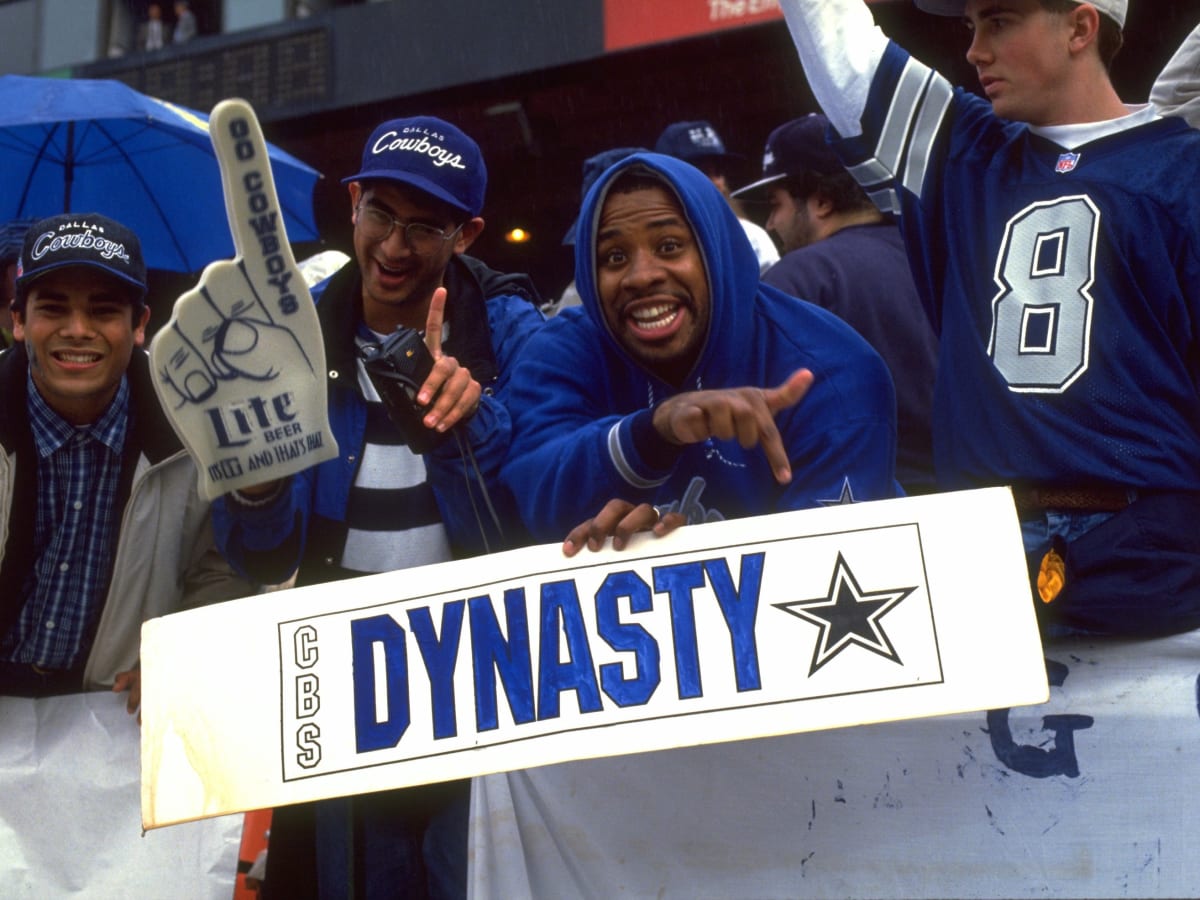 The Dallas Cowboys are accepting applications for bandwagon fans