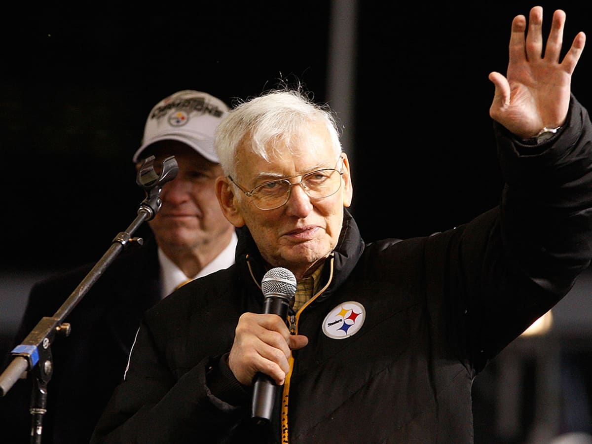 On emotional day, Steelers give game ball to Art Rooney II in