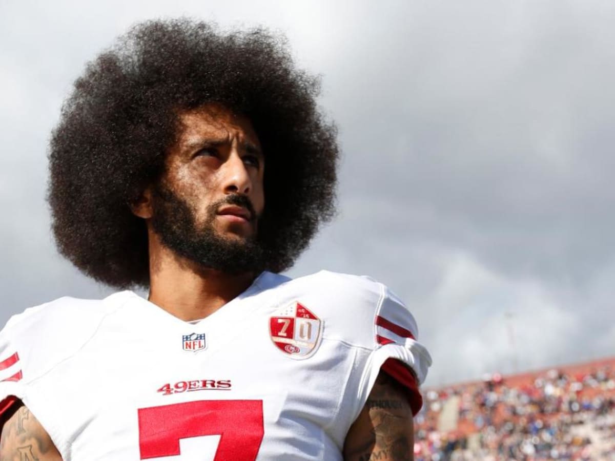 Colin Kaepernick signs book deal with Random House amidst NFL protests