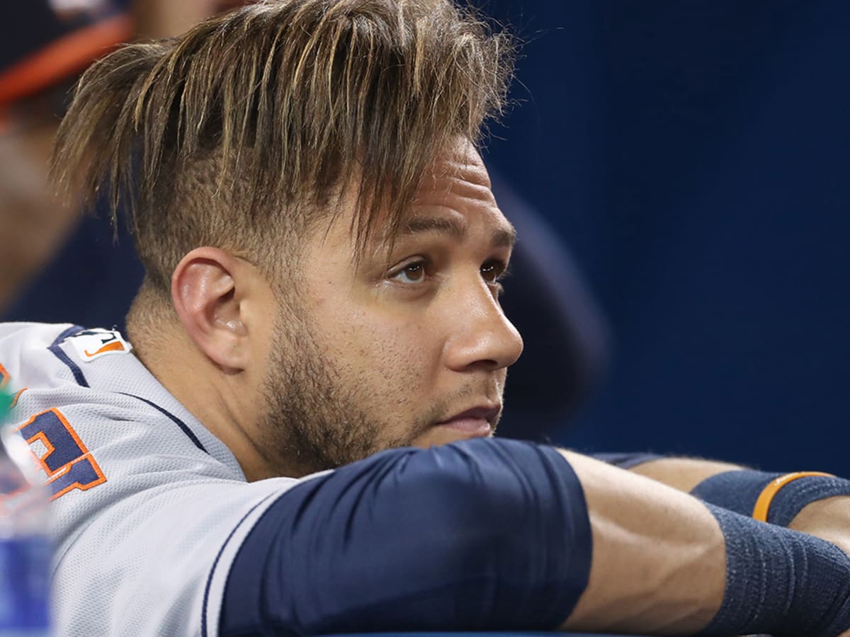 Astros' Yuli Gurriel suspended for racist gesture, but not right now