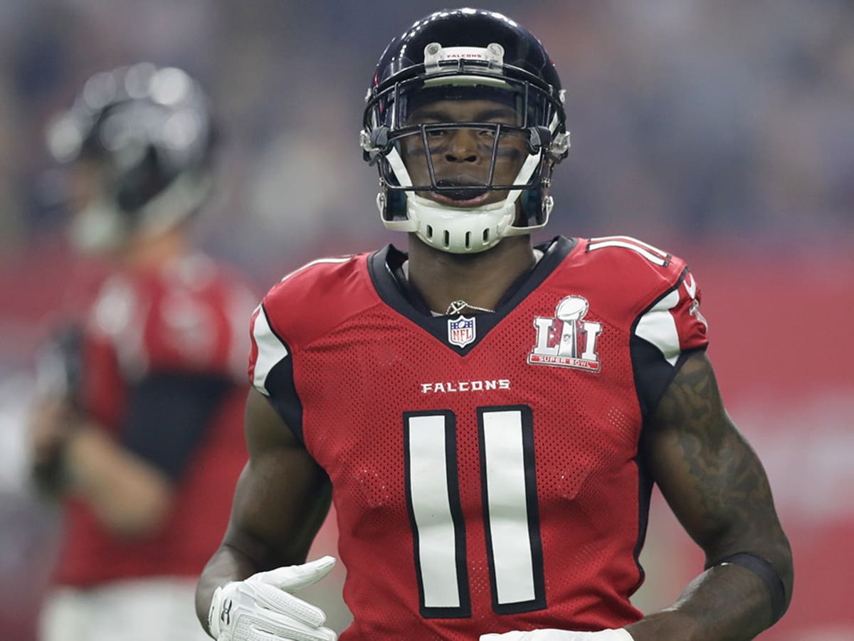 Juli-WHOA: Falcons' Julio Jones makes crazy sideline catch