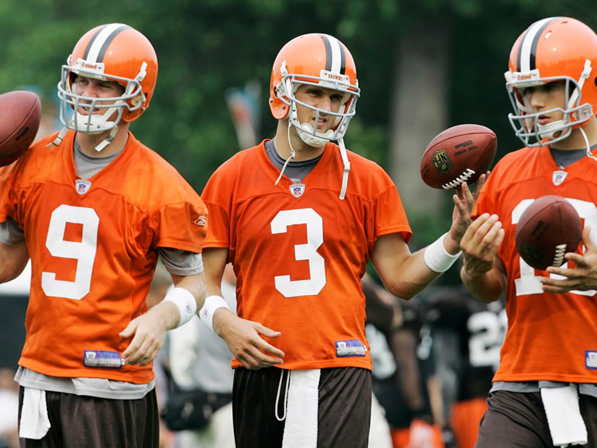 Cleveland Browns' Jake Delhomme (17) against the Buffalo Bills during the  second half of an NFL