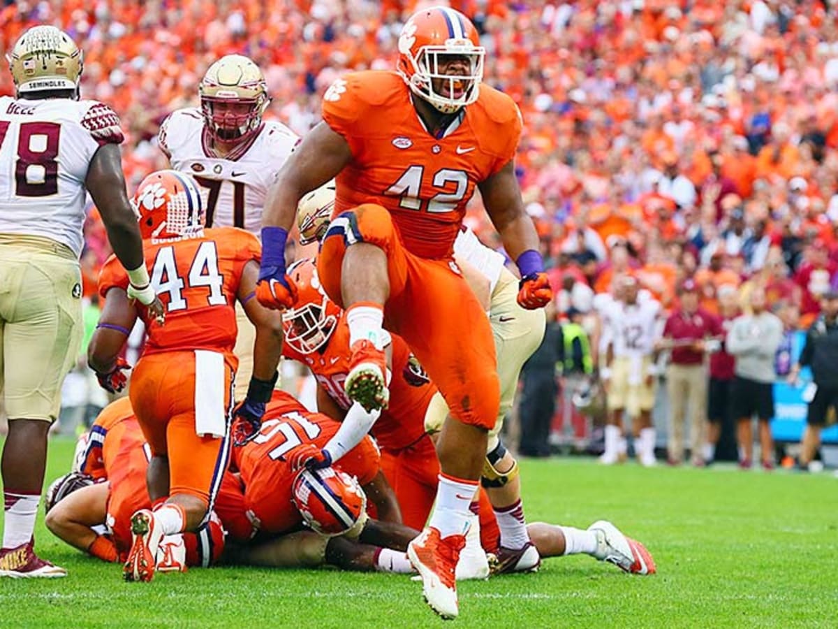 Clemson football's Christian Wilkins a rising star in 2016