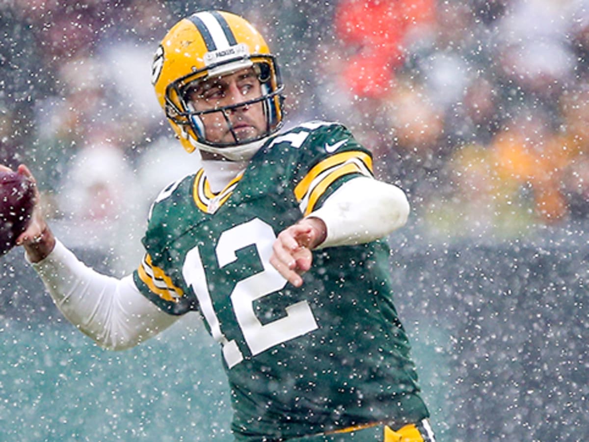 Texans vs. Packers game is getting snow, a glorious gift from the football  gods 