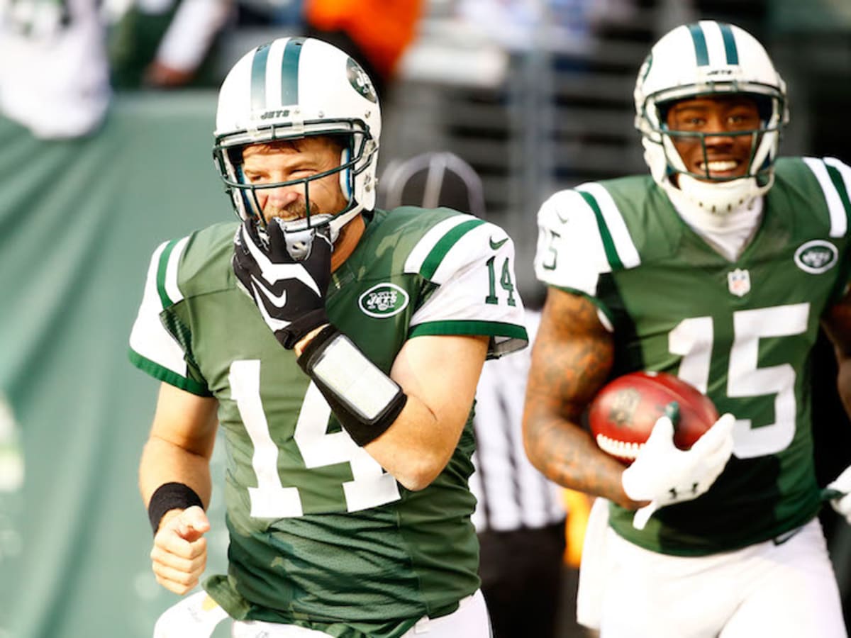 The Jets' Standoff With Ryan Fitzpatrick Is Getting Intense