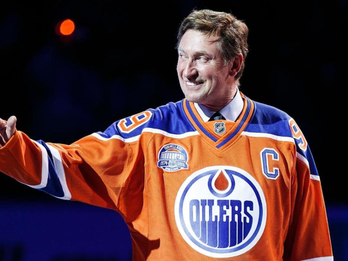 Wayne Gretzky, back with the NHL, returns to L.A. as an Oilers