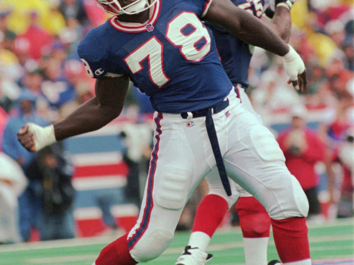 Bills honor Smith by retiring his No. 78 jersey – Daily Press