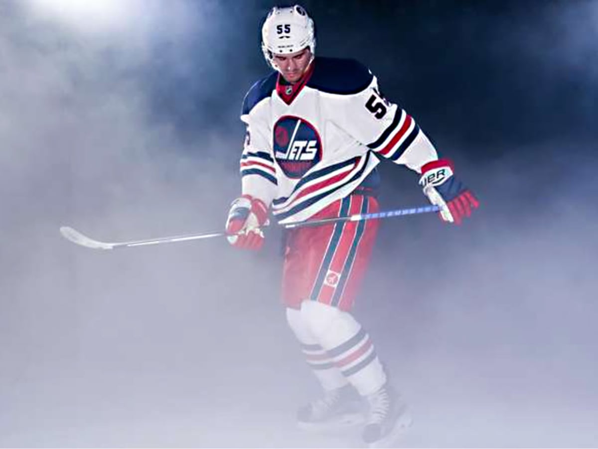 Senators, Canucks unveil Heritage Classic jerseys