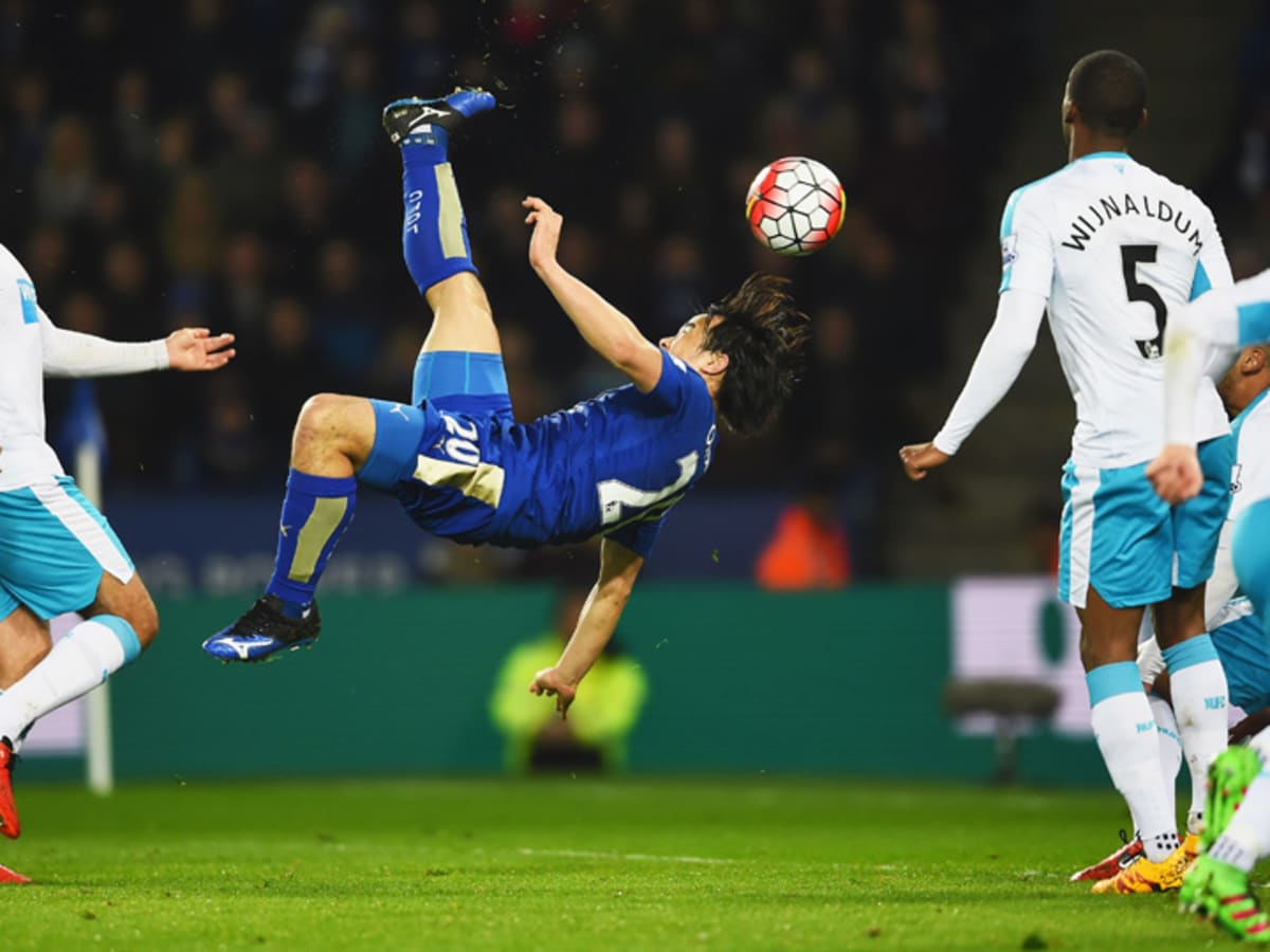 Watch Shinji Okazaki Nets Bicycle Kick For Leicester City Sports Illustrated