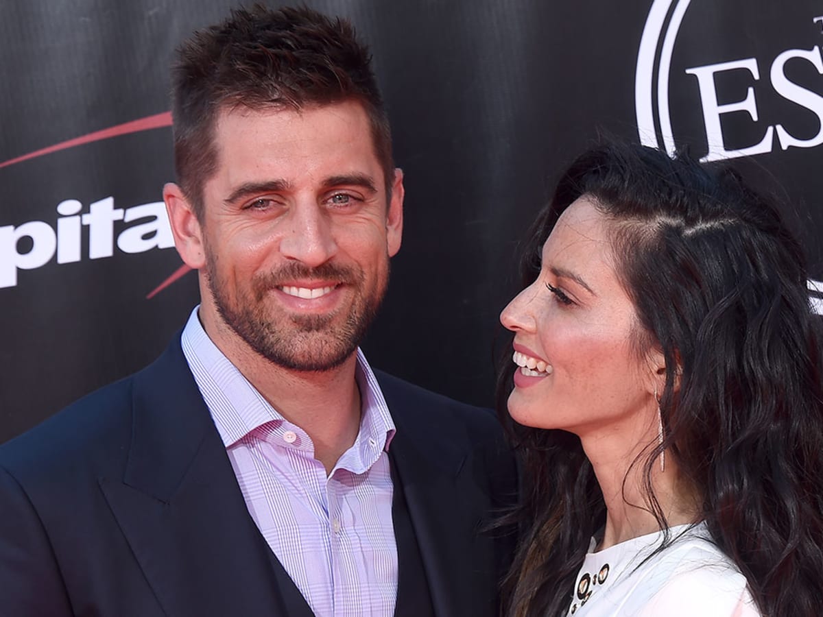 Aaron Rodgers: 'I Really, Really Like Women'