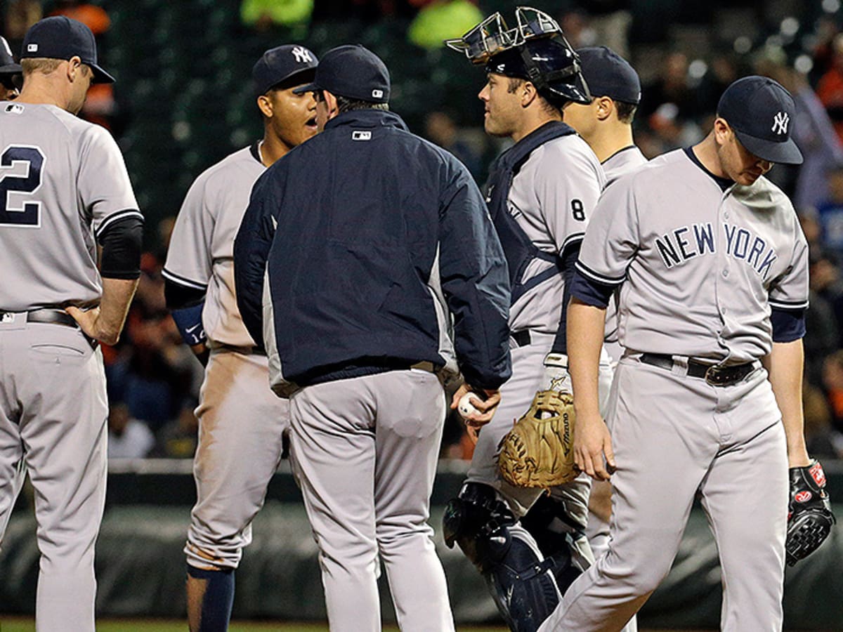 One Out (Girardi) Leads to Eight Runs as Yankees Beat Braves - The New York  Times