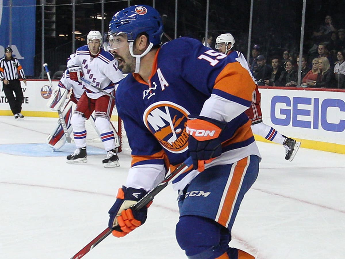 Cal Clutterbuck Hockey Stats and Profile at