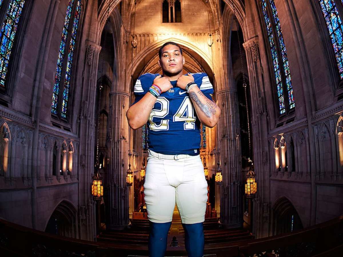 Pitt unveils James Conner bobblehead to be given away Oct. 14