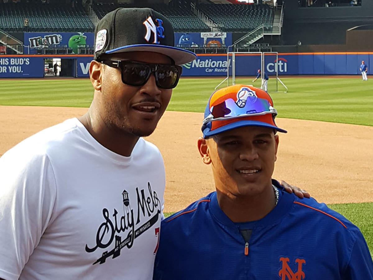 Carmelo Anthony wears split Yankees-Mets hat (photo) - Sports