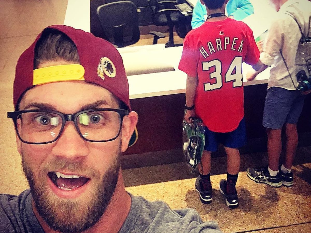 Nationals fans made hilarious DIY edits to their Bryce Harper jerseys