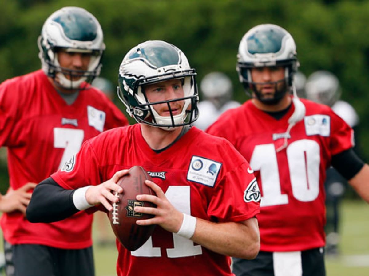 Eagles Training Camp: Wentz, WRs Catching Up, But Defensive