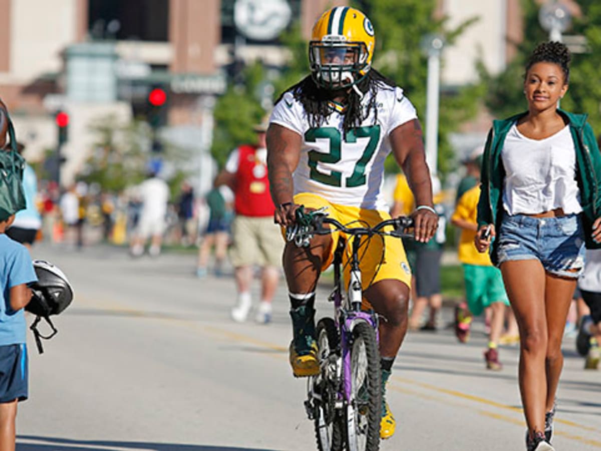 Green Bay Packers Bike Ride - Bike Safety for Kids