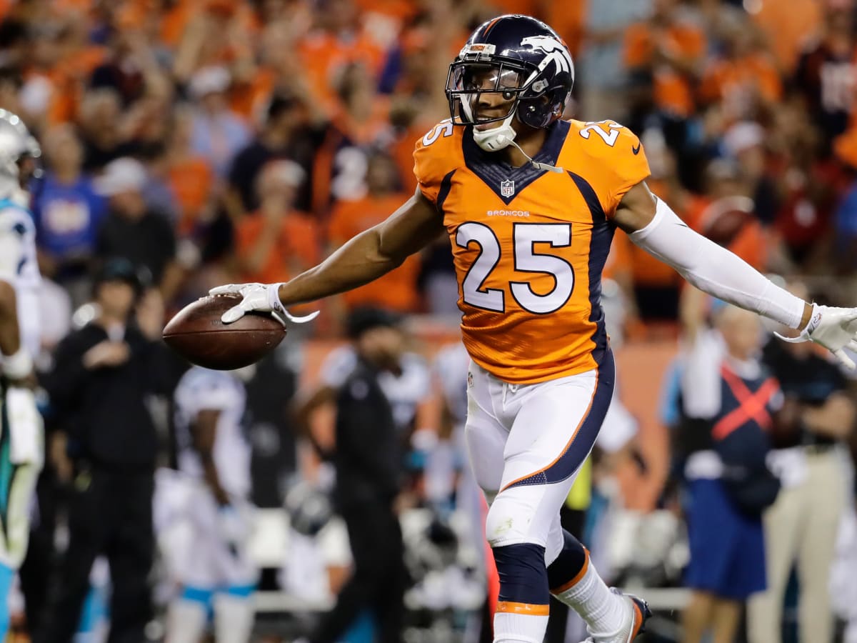 Broncos Win Super Bowl Rematch Over Panthers 21-20