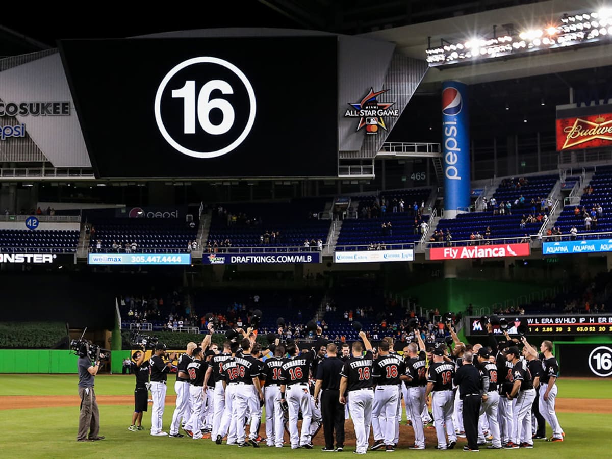 Marlins players wear No. 16 jerseys as team honors Jose Fernandez in  emotional tribute 