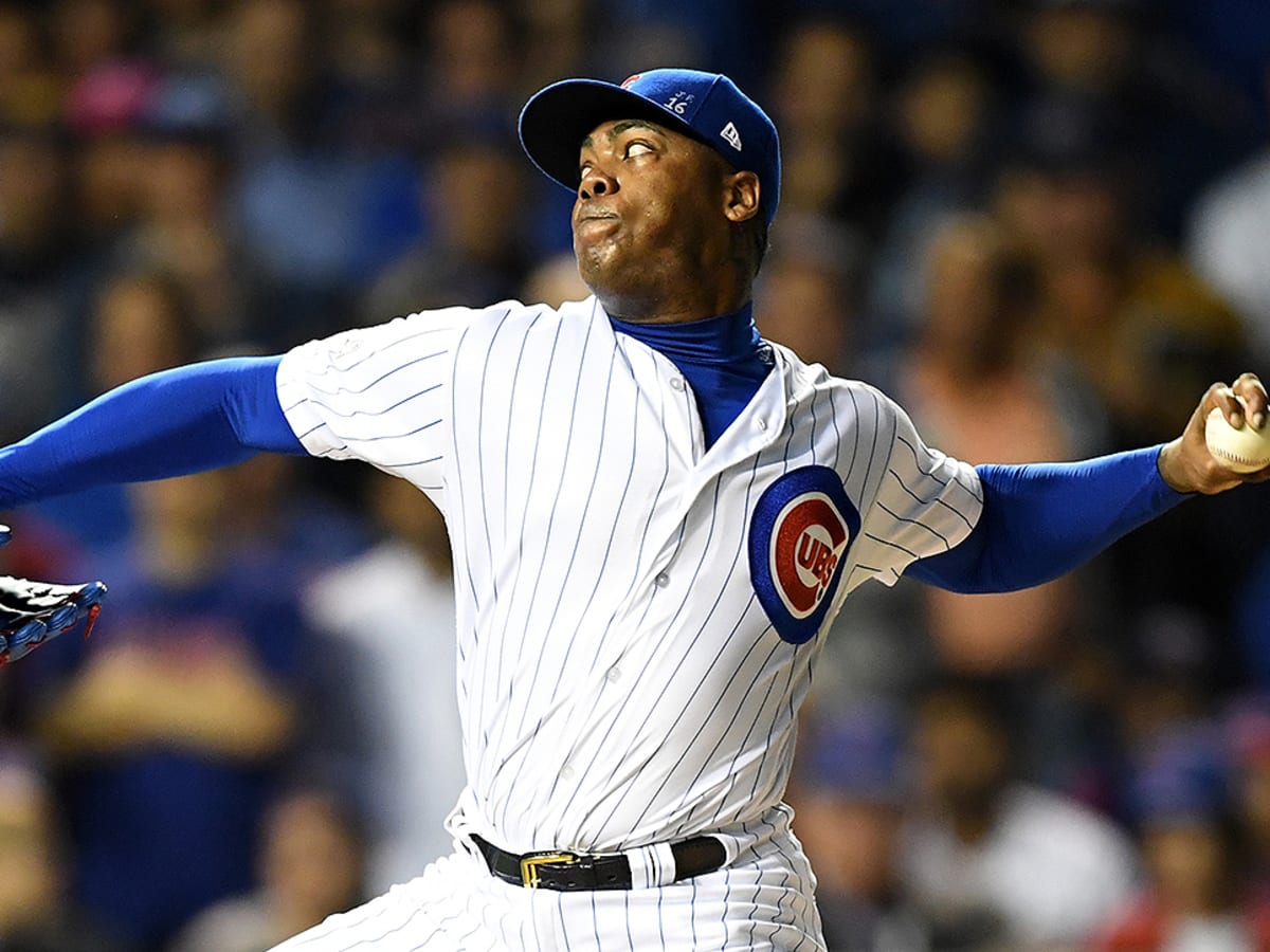 AL West-leading Rangers acquire once-dominant closer Aroldis Chapman in a  trade with the Royals
