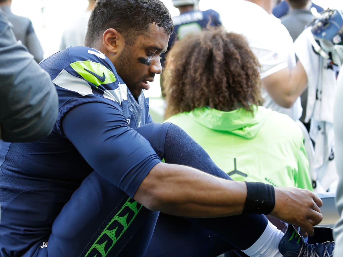 Injured Seahawks QB Russell Wilson absent for 4 to 8 weeks - CGTN