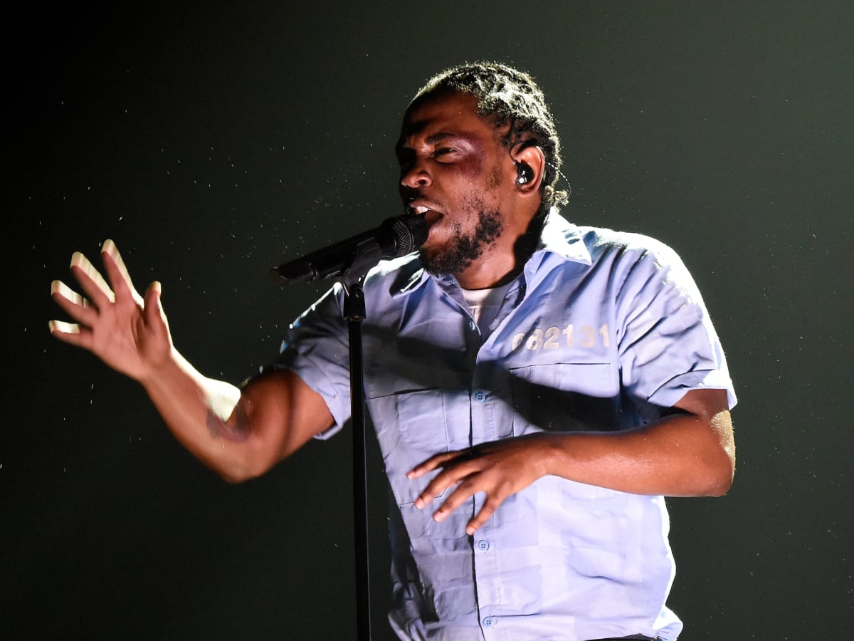 Kendrick Lamar Height - How Tall in Feet and Centimeters