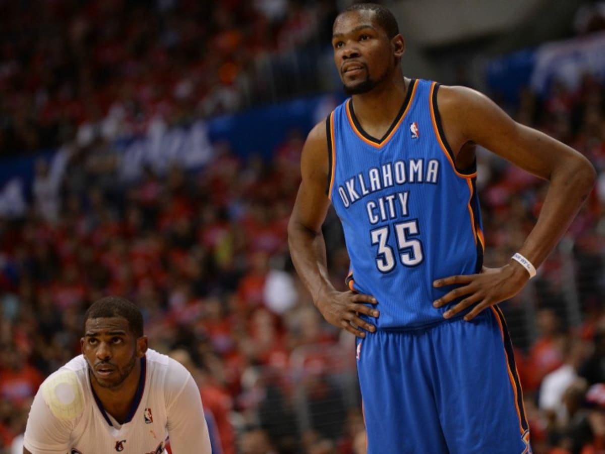 Thunder's Kevin Durant is owning up to his adjustable height - SI Kids:  Sports News for Kids, Kids Games and More