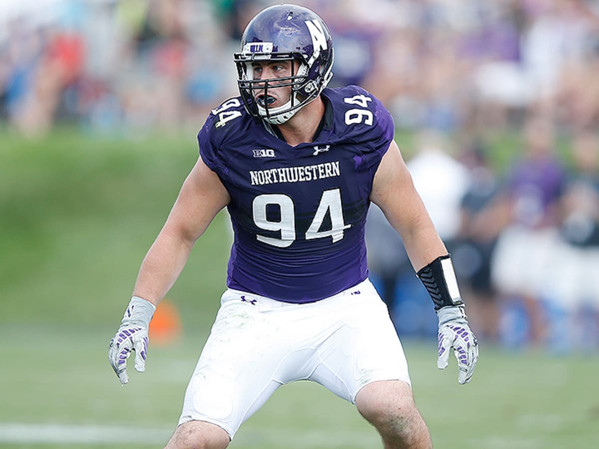 Dean Lowry's Size and Strength Will Provide a Boost for Minnesota Vikings  Defensive Line