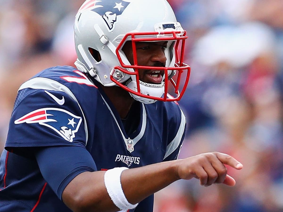 Jimmy Garoppolo, Jacoby Brissett Both Present For Patriots Practice 