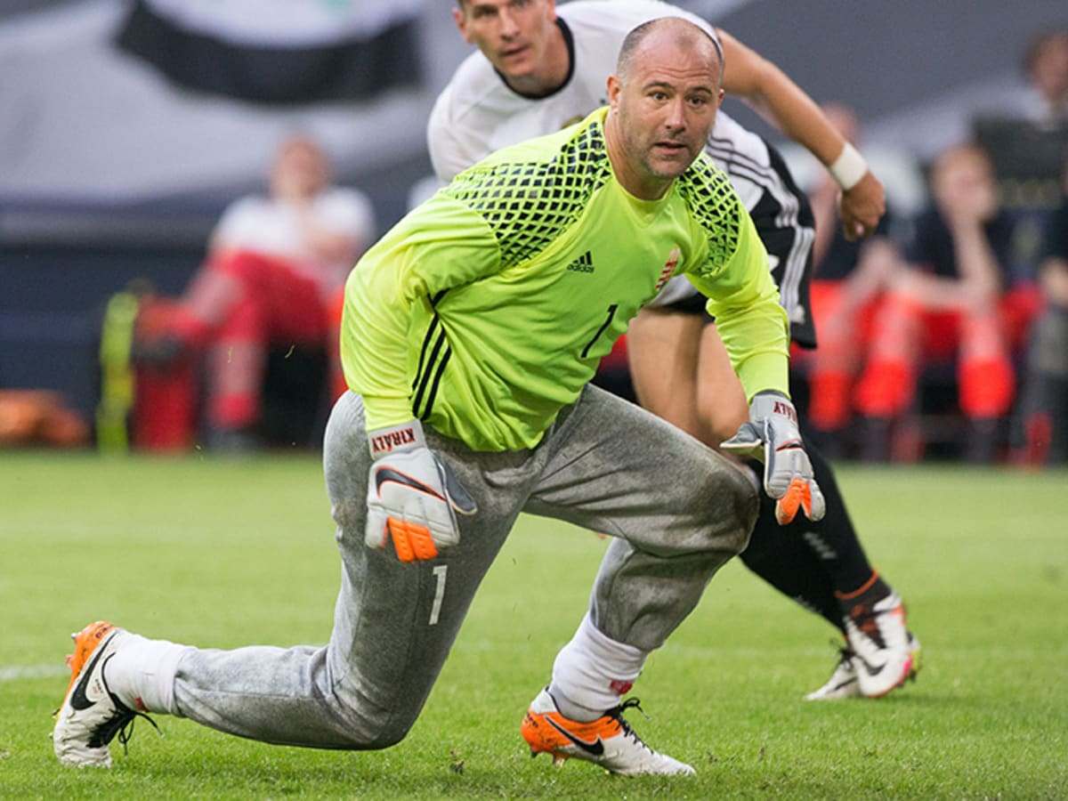 Gabor Kiraly laughs off grey tracksuit jibe ahead of 100th Hungary