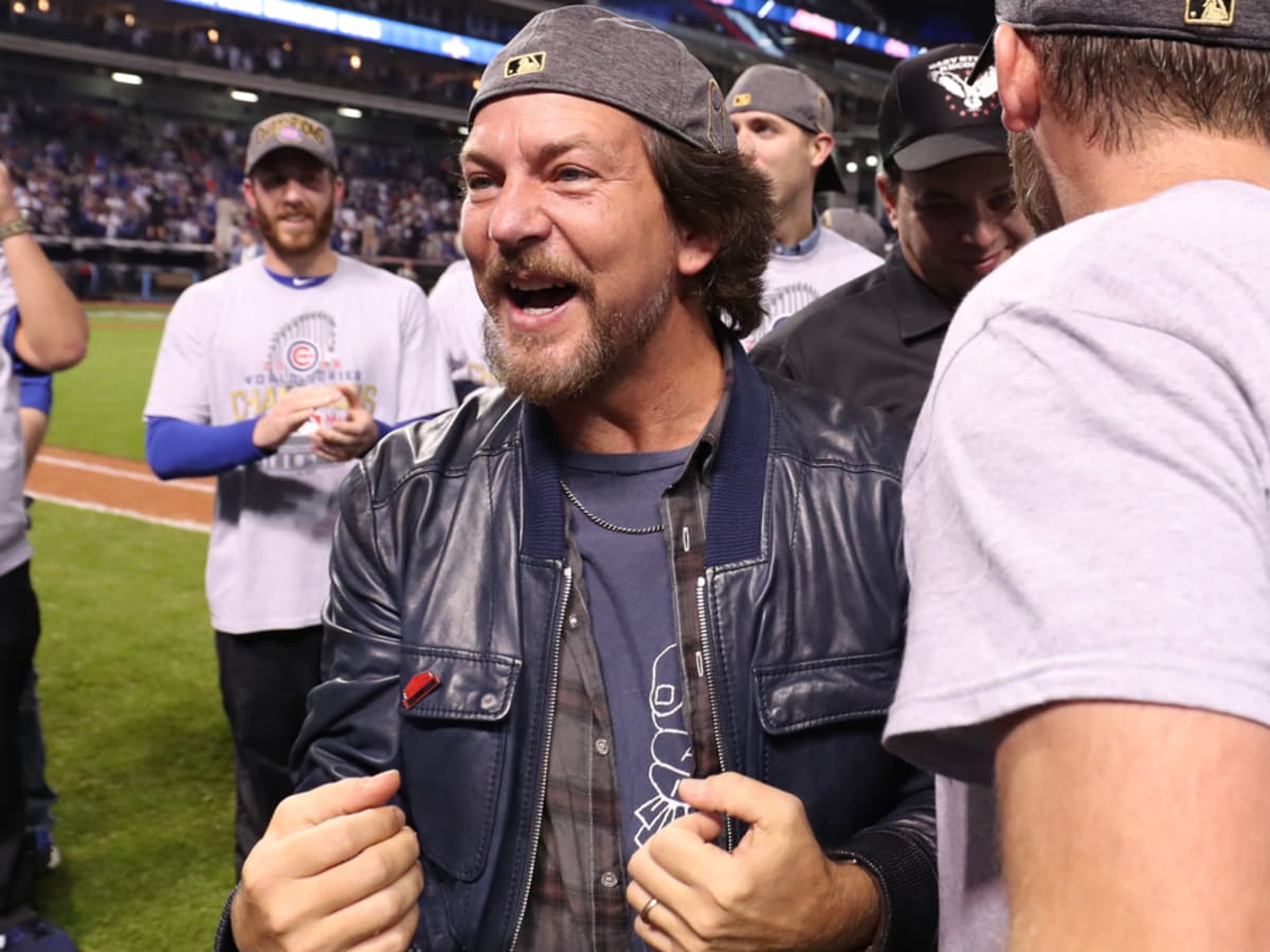 WATCH: Eddie Vedder surprises Chris Chelios with jersey retirement at Pearl  Jam concert – NBC Sports Chicago