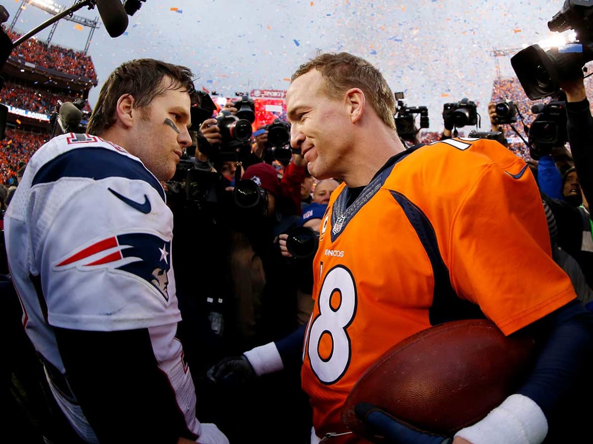 124 John Elway Peyton Manning Photos & High Res Pictures - Getty