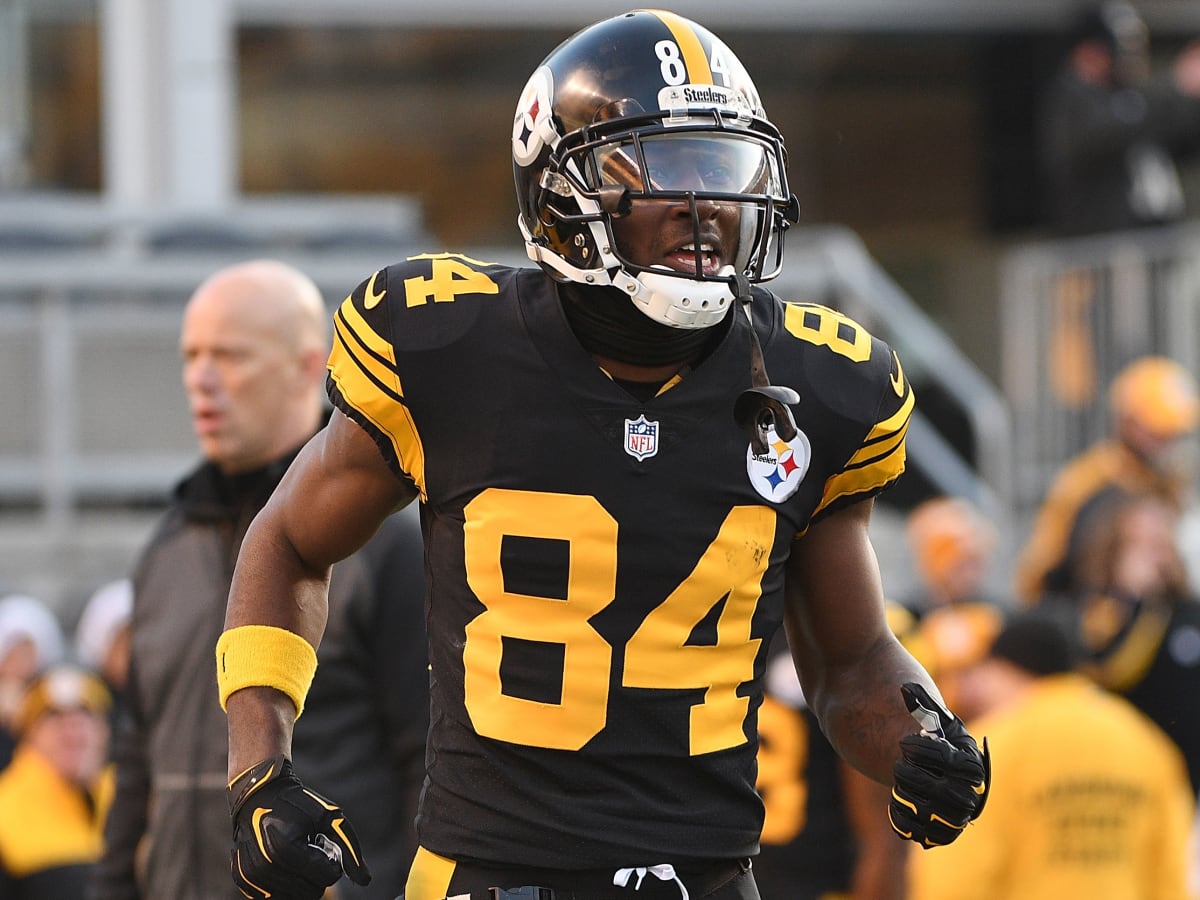 Antonio Brown scores 3 TDs for Steelers in win over Colts