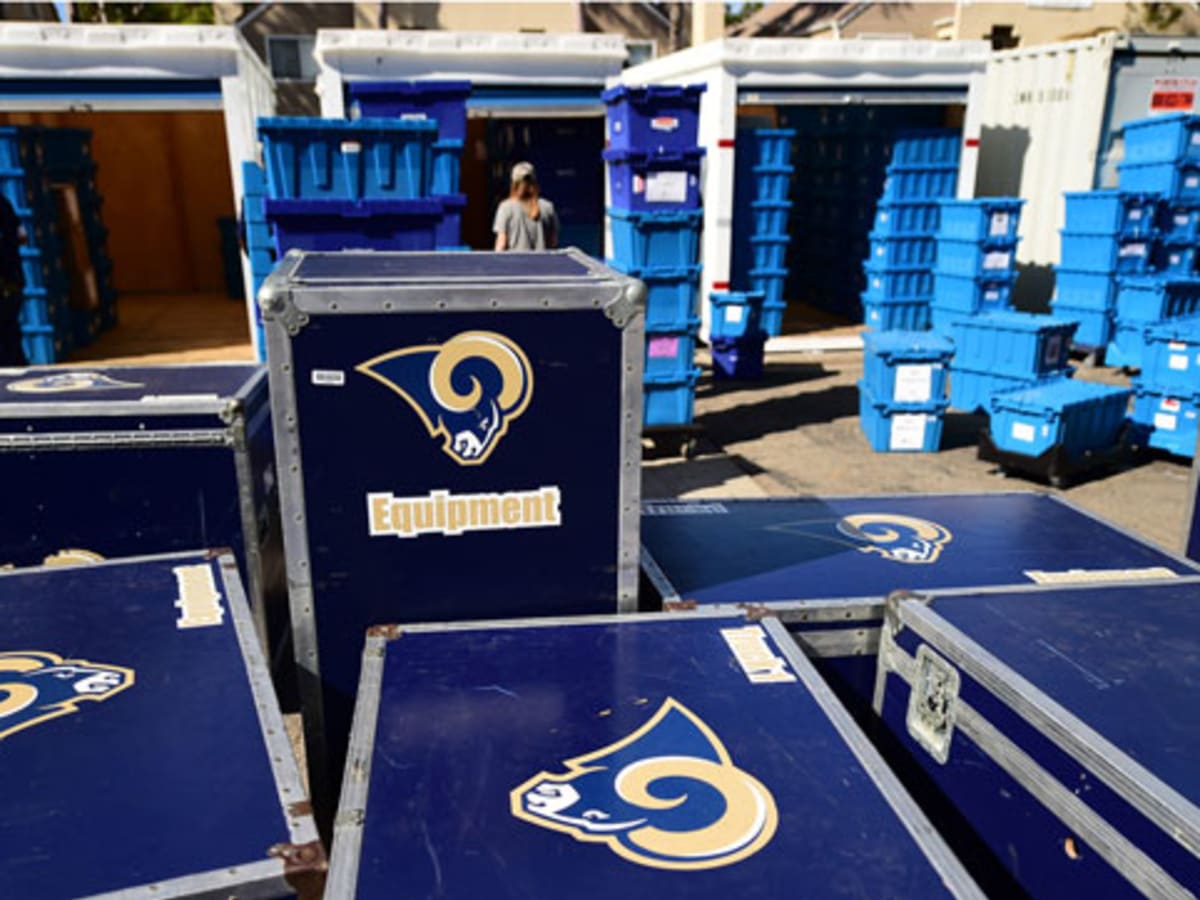 RETURN OF THE LOS ANGELES RAMS – OXNARD 2015