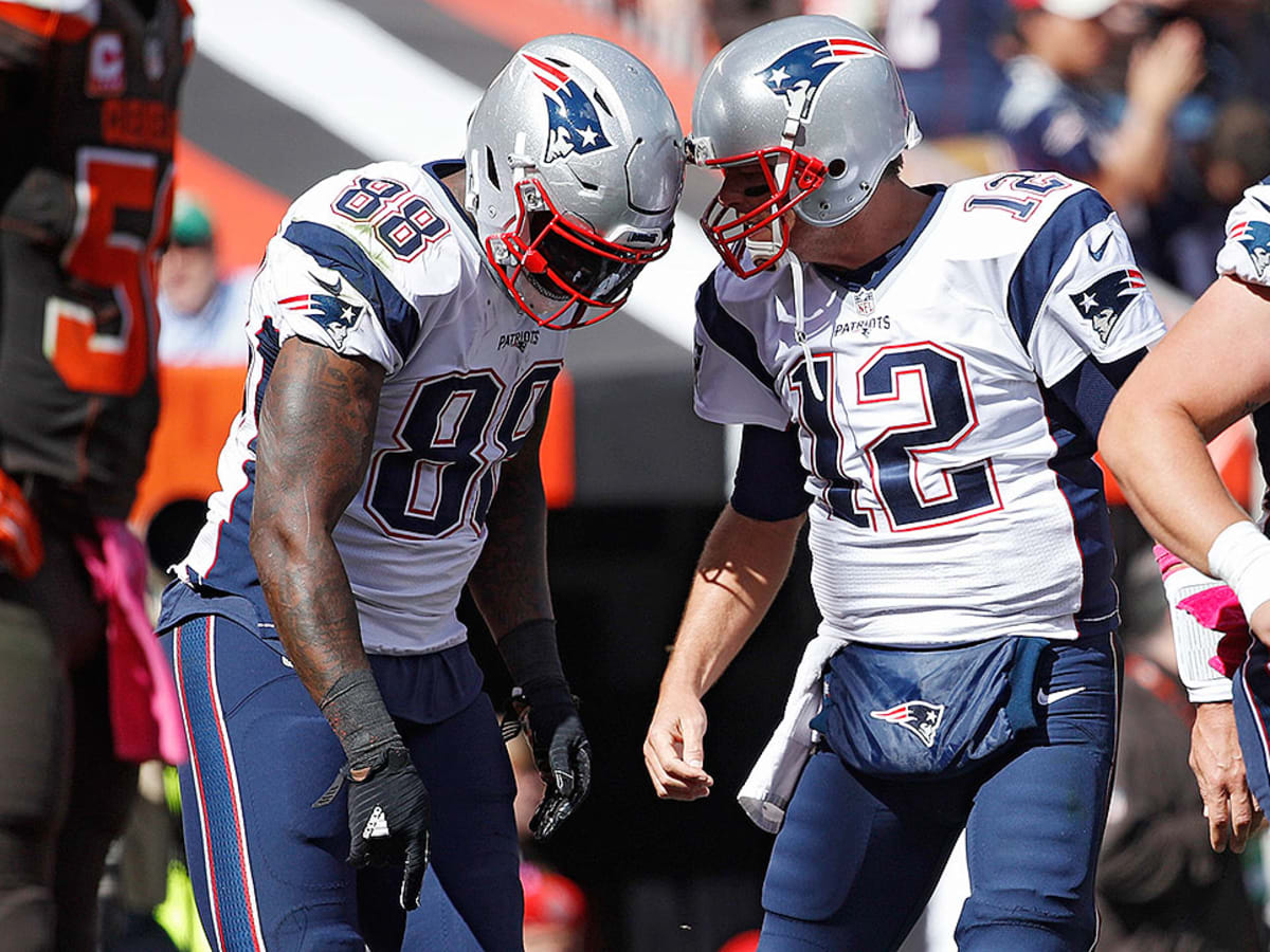 Patriots vs. Browns 2016 odds: New England a big betting favorite in Tom  Brady's return 