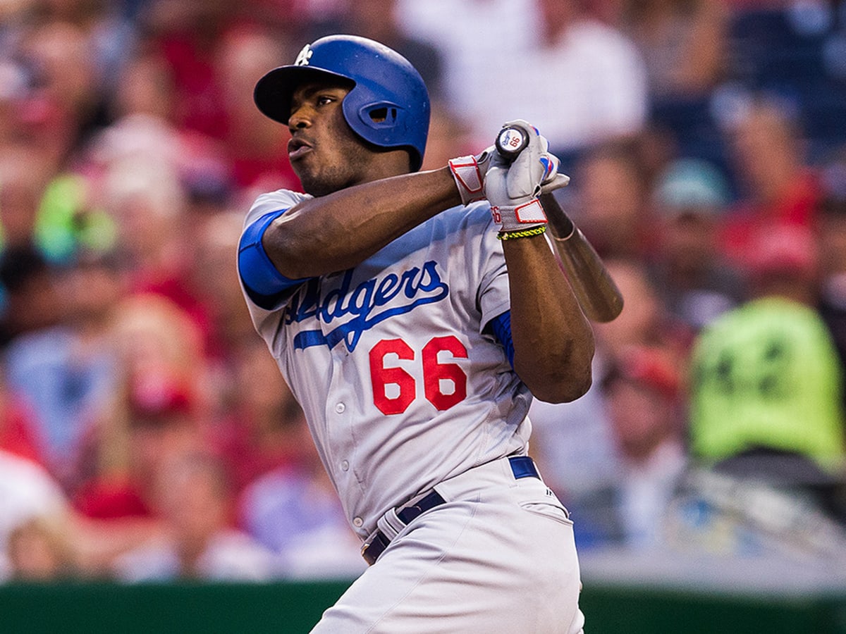 Yasiel Puig blasts two home runs in his second MLB game