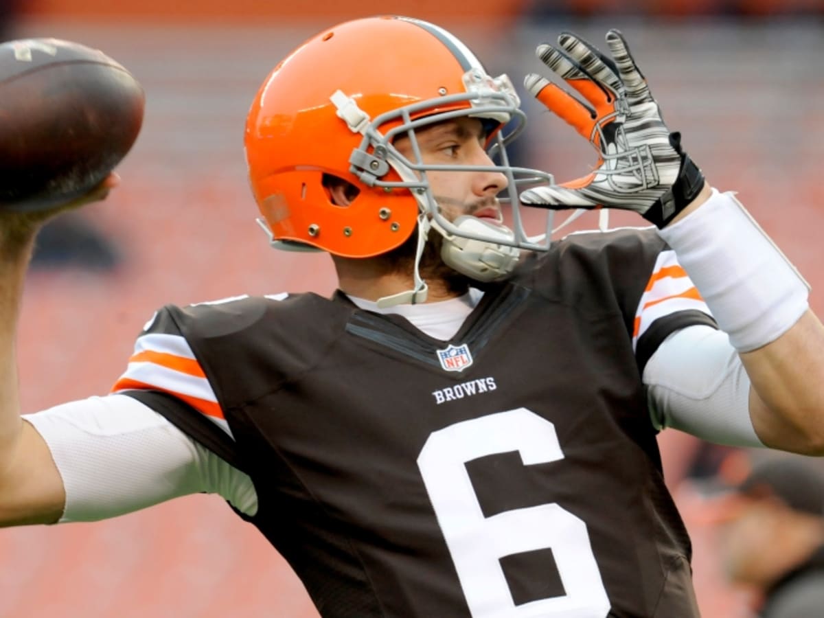 NFL on X: Raiders sign QB Brian Hoyer to two-year deal.   / X