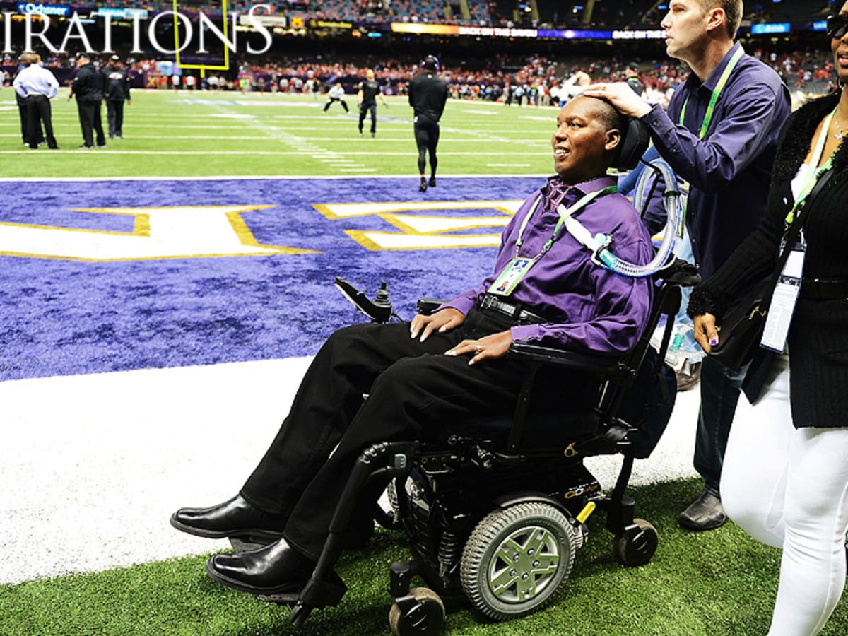 MLB Fan Battling ALS Receives a Customized Power Wheelchair During Lou  Gehrig Day - Rehab Management