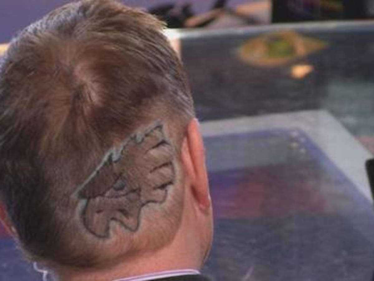 Portland mayor gets head shaved, makes good on lost Super Bowl bet