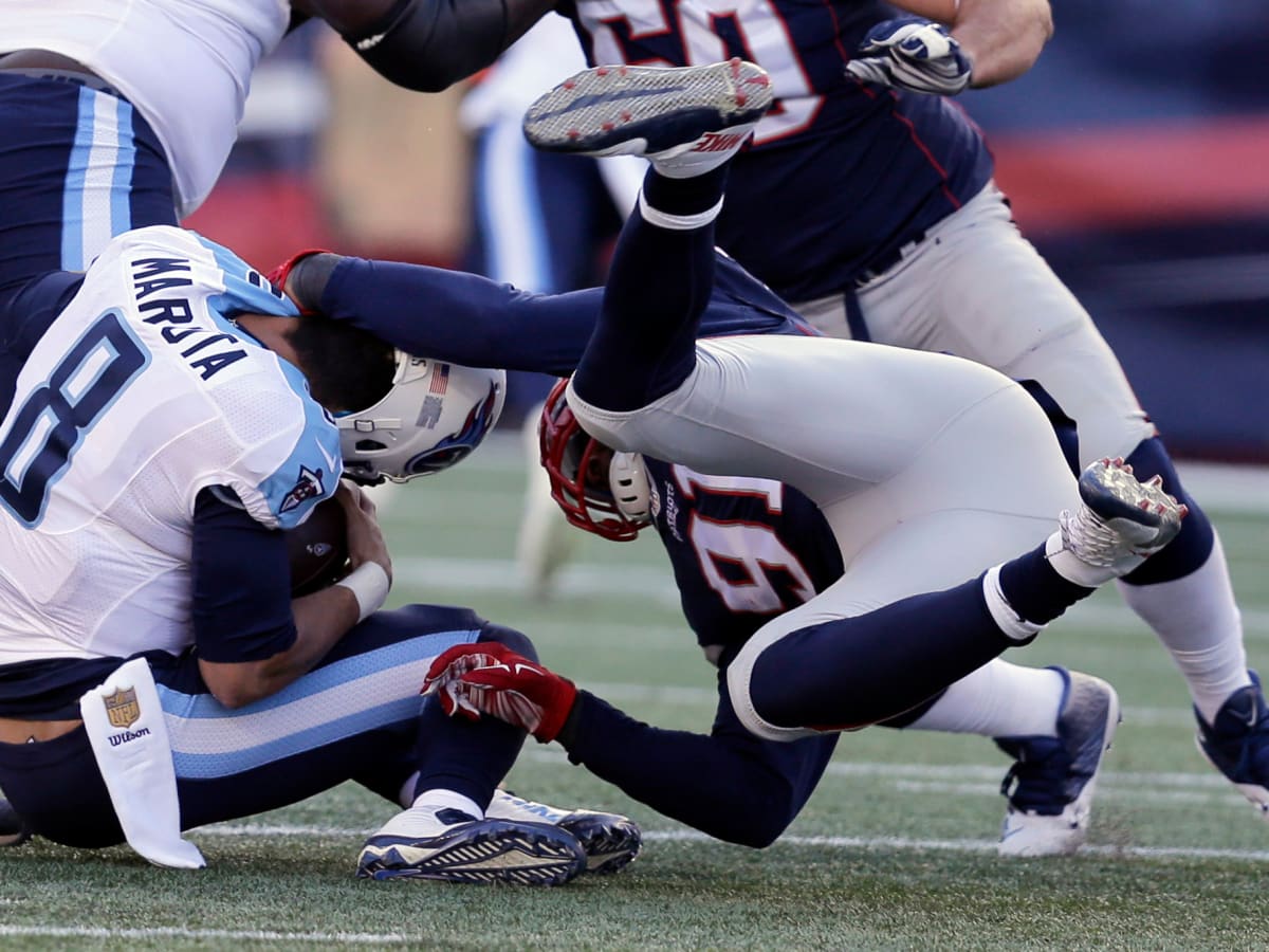 Patriots clinch first-round bye with 33-16 win over Titans