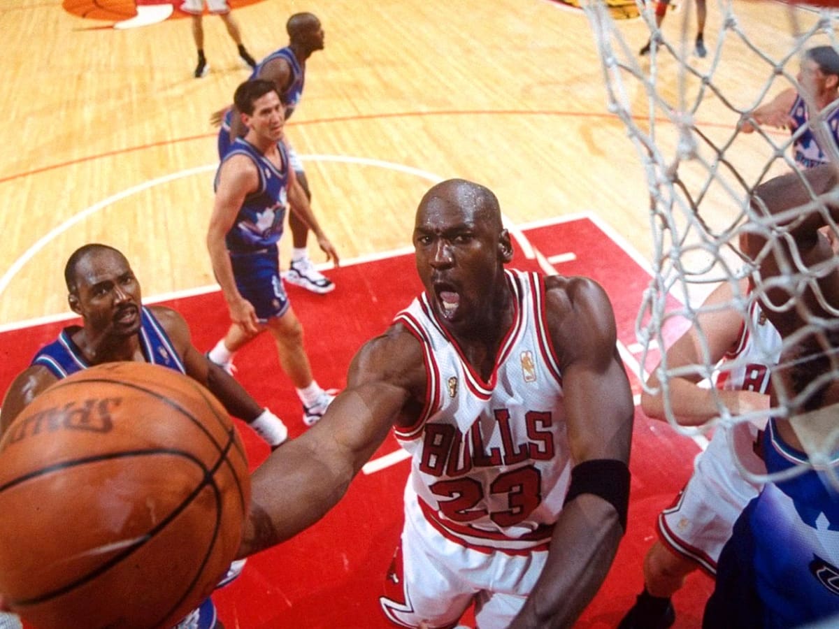 Rare Michael Jordan highlights  Chicago Bulls @ Sacramento Kings (1993) -  MJ 36 points 
