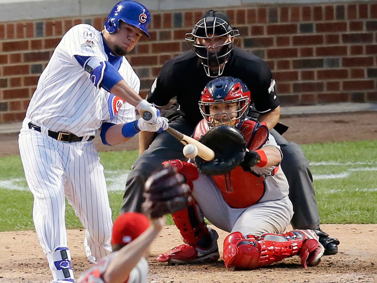 Schwarber sends one out of Wrigley 